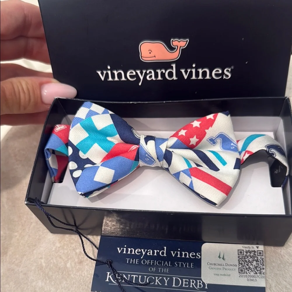 Vineyard Vines Boys Kentucky Derby Pattern Bow Tie - Pink, White & Blue